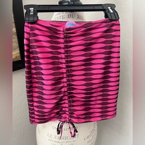 NWOT edikted pink mini skirt; Size S